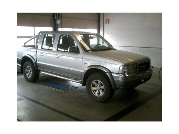 FORD RANGER 2.5 TDCI DOBLE CABINA XLT