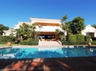 Chalet con 7 dormitorios se vende en Marbella, Costa del Sol - mejor precio | unprecio.es