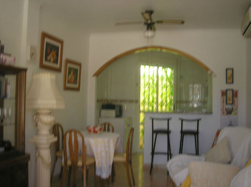 Alquilo bungalow en orihuela costa