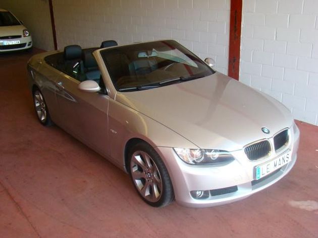 BMW 320 I CABRIO AUT.