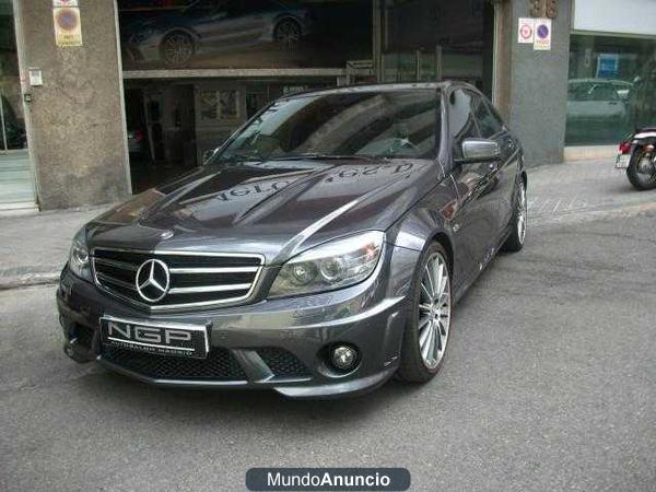 Mercedes-Benz C 63 AMG