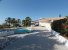 Chalet con 4 dormitorios se vende en Estepona, Costa del Sol - mejor precio | unprecio.es