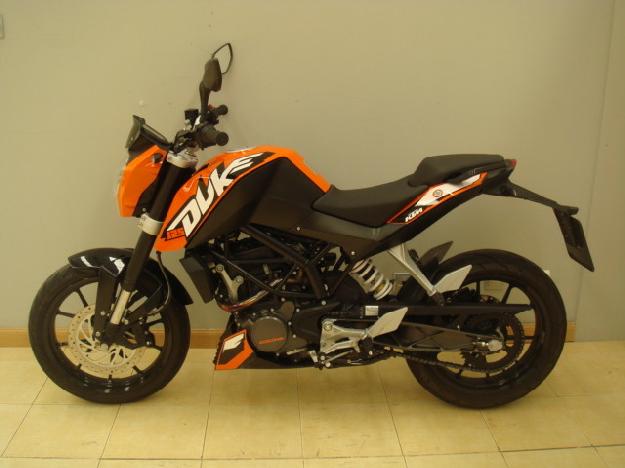 KTM DUKE 125