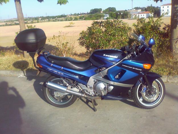 ECONOMICA,GRAN OCASION ! KAWASAKI  ZZR 600