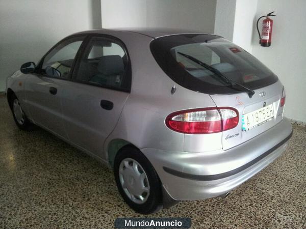 Vendo DAEWOO Lanos muy buen estado, economico