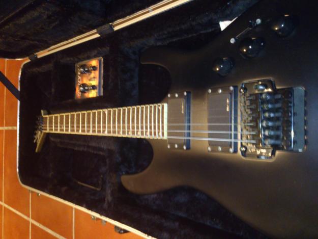 Guitarra Jackson DKMG con Turboboost