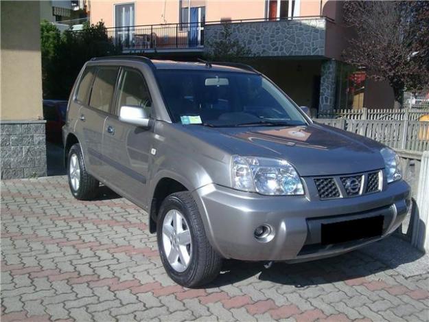 Nissan X-Trail 2.2 dCi 4x4 Sport