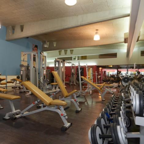 Se vende maquinaria gimnasio de lujo