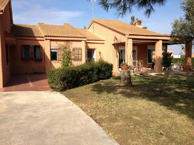 Chalet en San Antonio de Benagéber