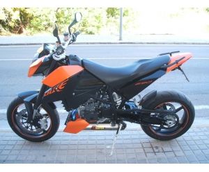 KTM 690 DUKE