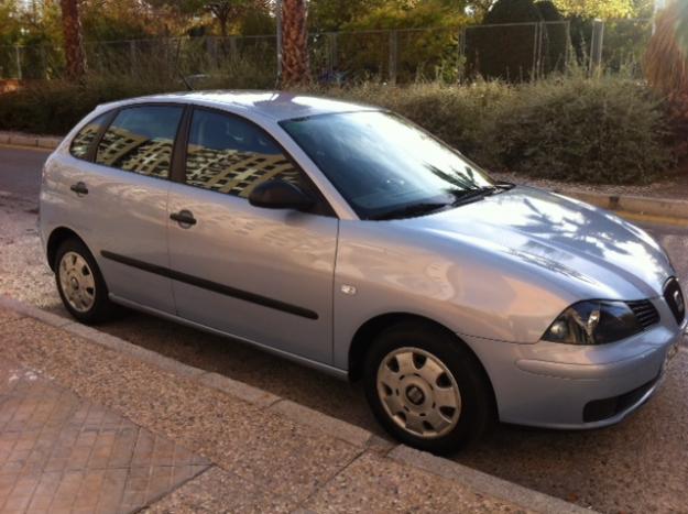 Seat Ibiza Stella 1.4 16v 75 cv 5P 2003