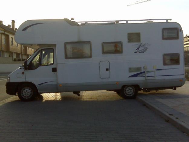 AUTOCARAVANA BURSTNER A576 2.8 TDI CAPUCHINA