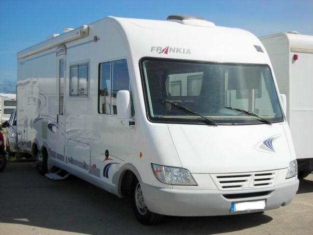 AUTOCARAVANA FRANKIA LUXURY CLASS I800 FD