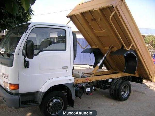 Nissan Cabstar 35/1 volquete