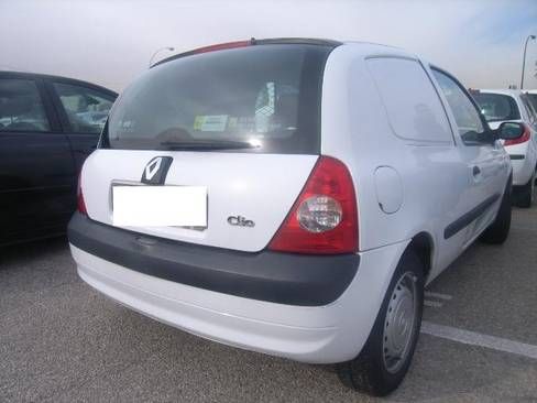 Renault Clio 1.5 DCI comercial