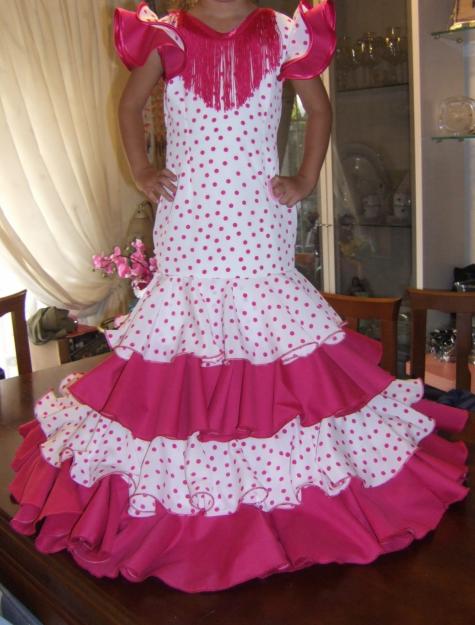 VESTIDOS DE GITANA, FLAMENCA, FARALAES, SEVILLANAS INFANTILES