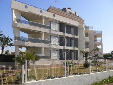 Apartamento con 2 dormitorios se vende en Denia, Costa Blanca