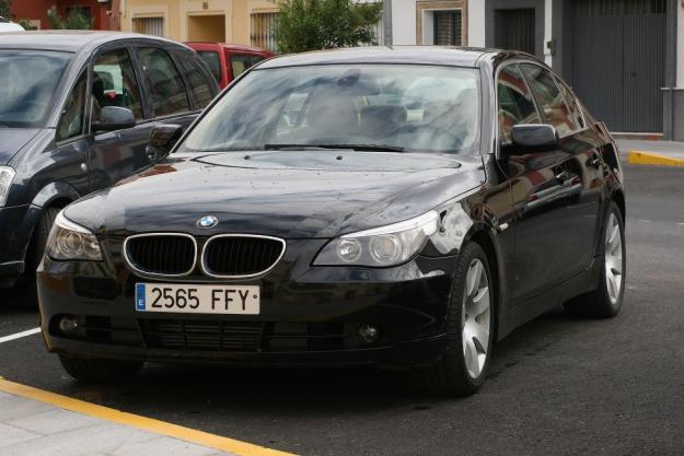 SE VENDE BMW 520D SUPER CUIDADO, AÑO 2006