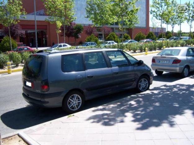 RENAULT GRAND ESPACE año 2002 ,2200 DCI 130 CV