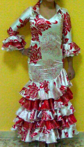 ALQUILER TRAJES DE FLAMENCA 2009