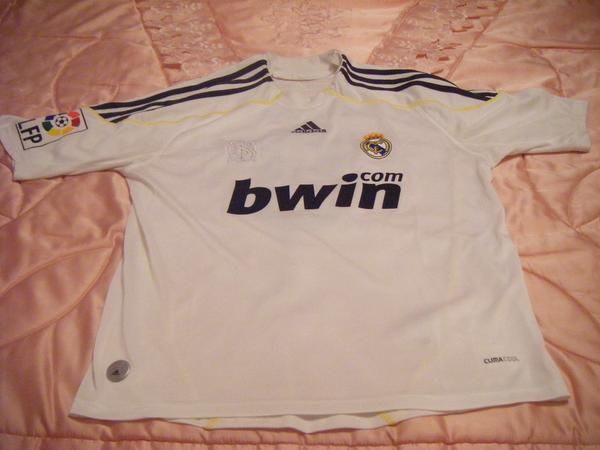 CAMISETAS DE RONALDO Y KAKA´