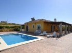 Chalet con 2 dormitorios se vende en Coin - mejor precio | unprecio.es