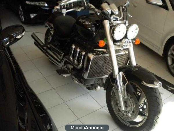 Triumph Rocket III CLASIC