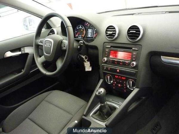 Audi A3 Sportback 1.6 TDI 105cv Attra