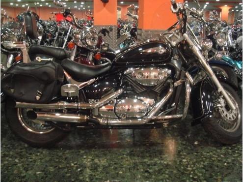 SUZUKI Intruder C800