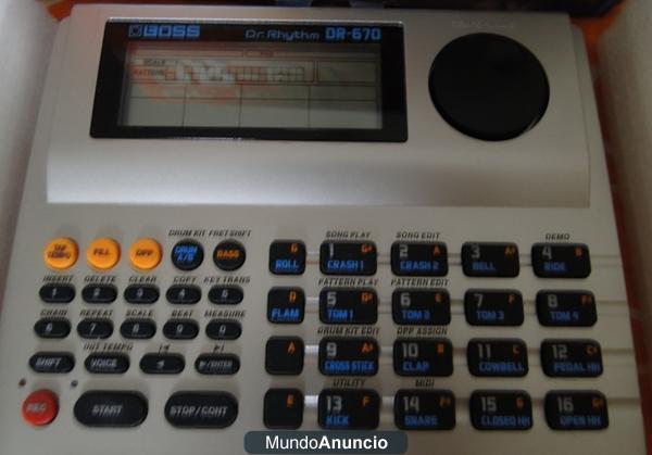 Caja de ritmos Boss DR-670