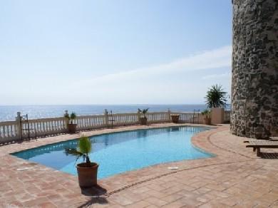 Chalet con 4 dormitorios se vende en Mijas Costa, Costa del Sol