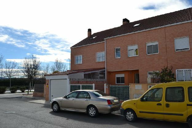 Casa adosada en Alovera