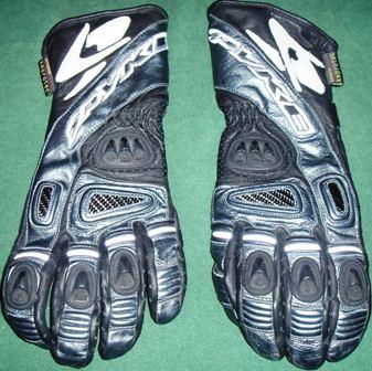 Guantes de moto a estrenar,marca prestigiosa schoeller.