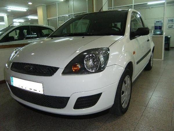 VENDO FORD FIESTA 1.4 TDCI