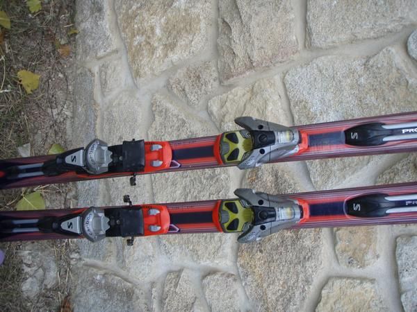 skis salomon alta gama