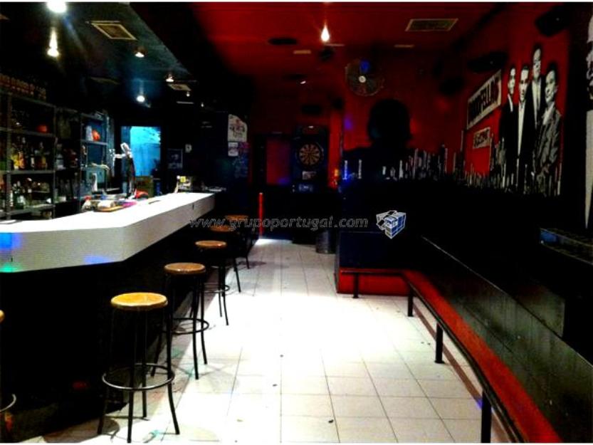 Venta Bar de Copas en Rentabilidad 70m² zona Tribunal