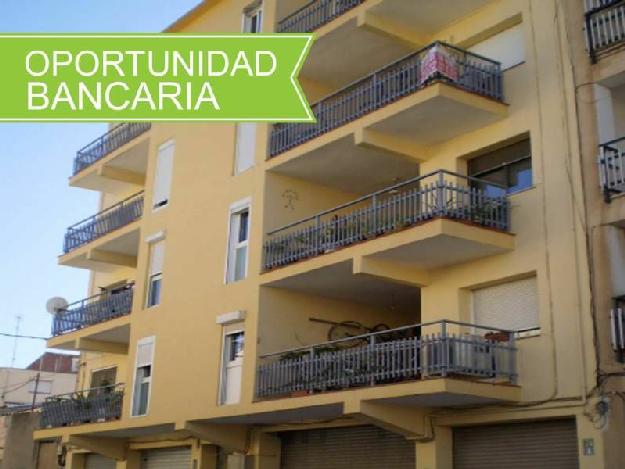 Piso en venta en Olesa de Montserrat, Barcelona (Costa Maresme)