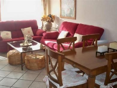 Apartamento con 2 dormitorios se vende en Estepona, Costa del Sol