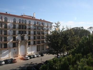 Apartamento con 3 dormitorios se vende en Marbella, Costa del Sol