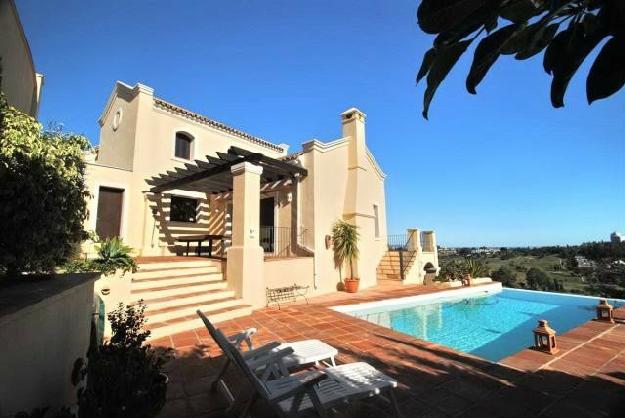 Villas a la venta en El Paraiso Costa del Sol