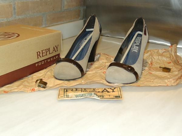 VENDO  ZAPATOS REPLAY N38