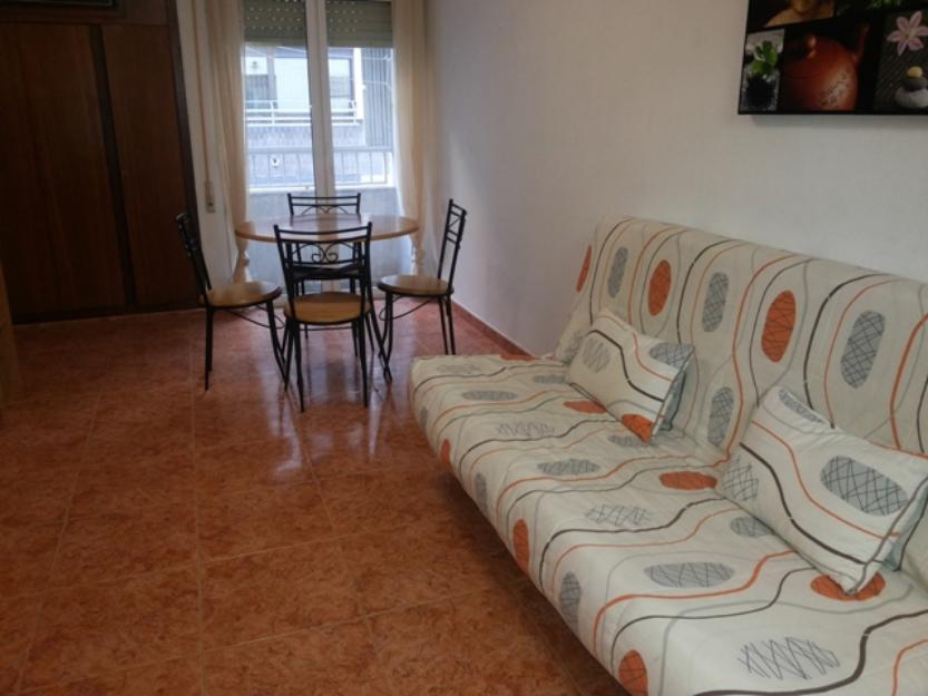 300€ alquilo estudio loft amueblado z. facultades