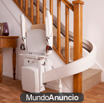 Silla salvaescaleras con curva