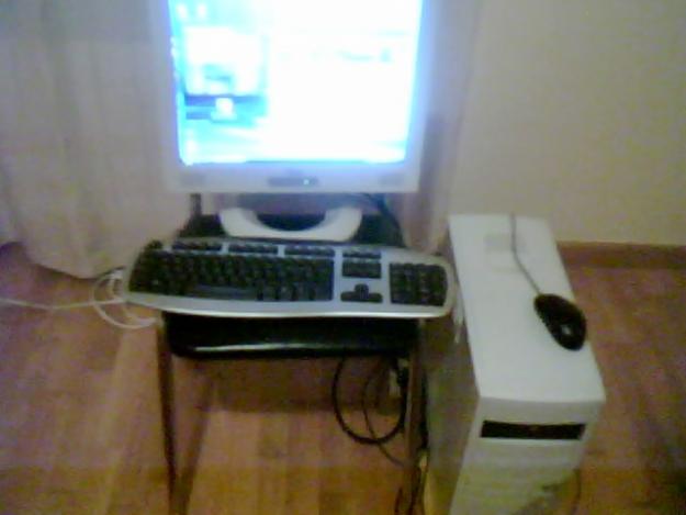 Ordenador completo con Monitor 17