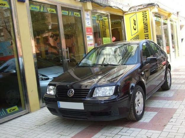 Volkswagen Bora 1.9 Tdi Trendline 100cv - Aire, Radio Cd, Esp '05