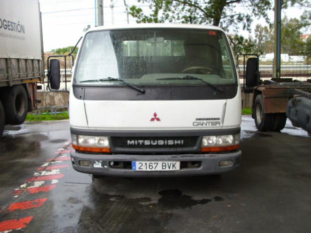 Camion mitsubishi canter