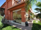 Chalet con 3 dormitorios se vende en Marbella, Costa del Sol - mejor precio | unprecio.es