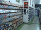 VENTA DE ESTANTERIAS METALICAS PROCEDENTES DE VIDEO CLUB POR CIERRE - mejor precio | unprecio.es