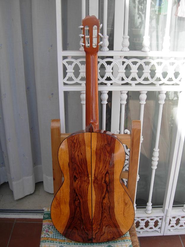 Guitarra Mexicana de Luthier Benito Huipe. Nueva.