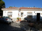 Chalet con 3 dormitorios se vende en Alhaurin de la Torre - mejor precio | unprecio.es